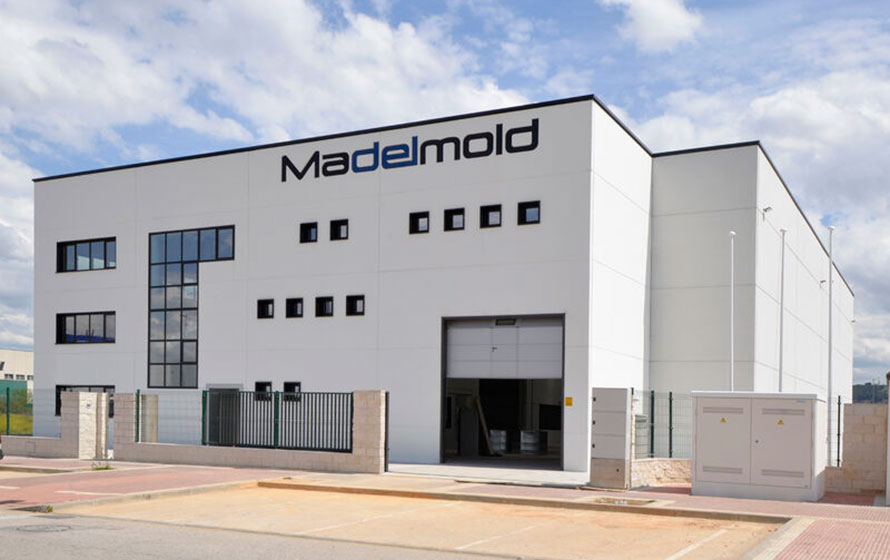 Madelmold inaugura nuevas instalaciones